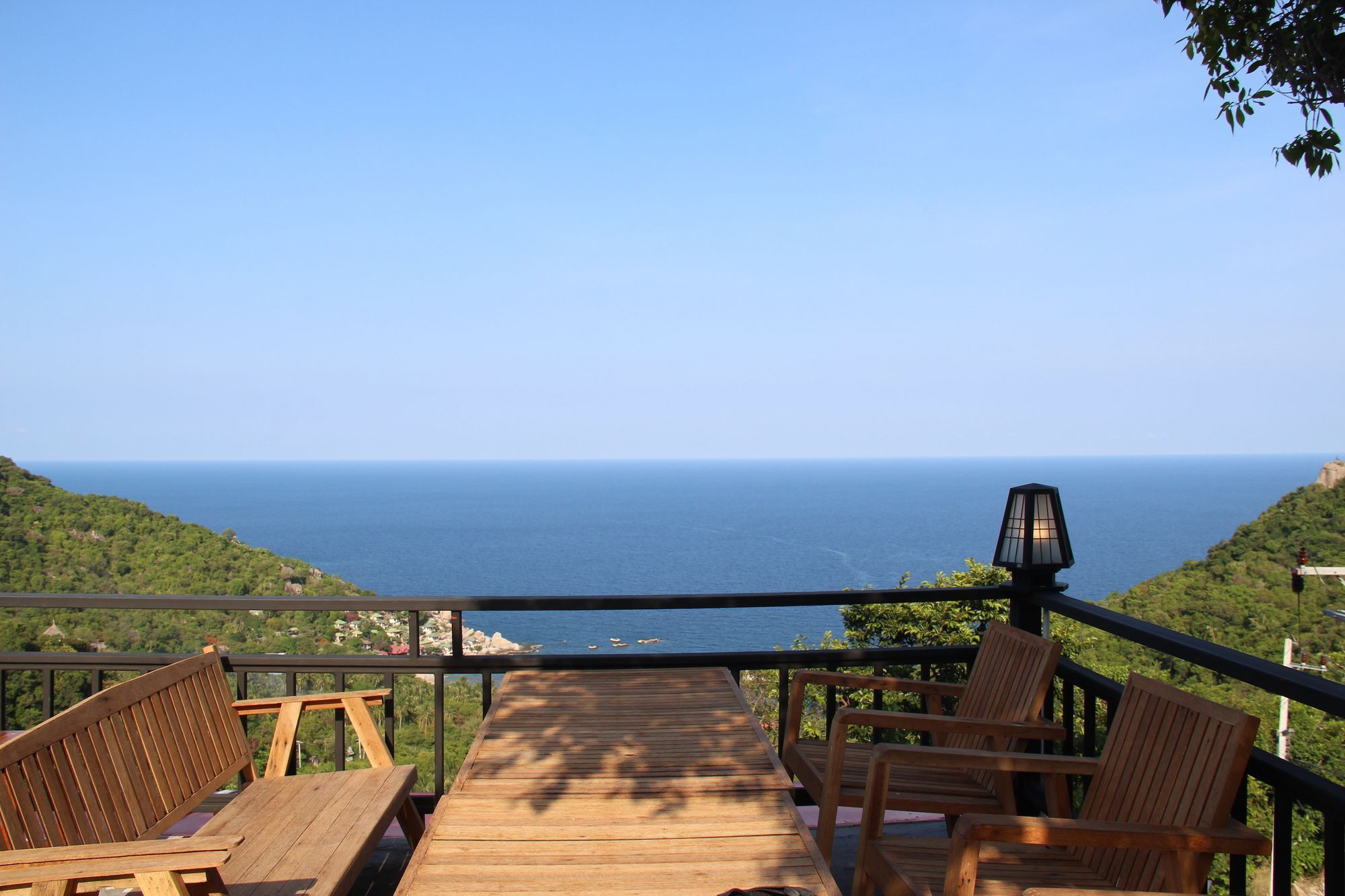 Hotel At Tanote Ko Tao Esterno foto
